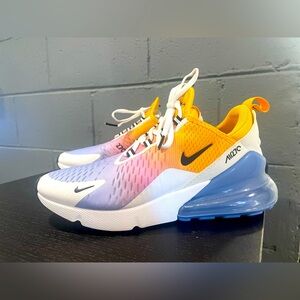 Nike Air Max 270 (Size 8) 
Gradient University Gold